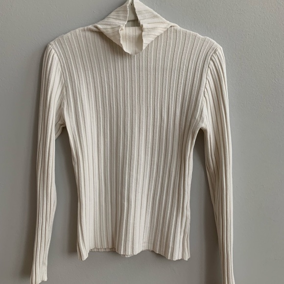 Turtleneck white long sleeve - Picture 1 of 5